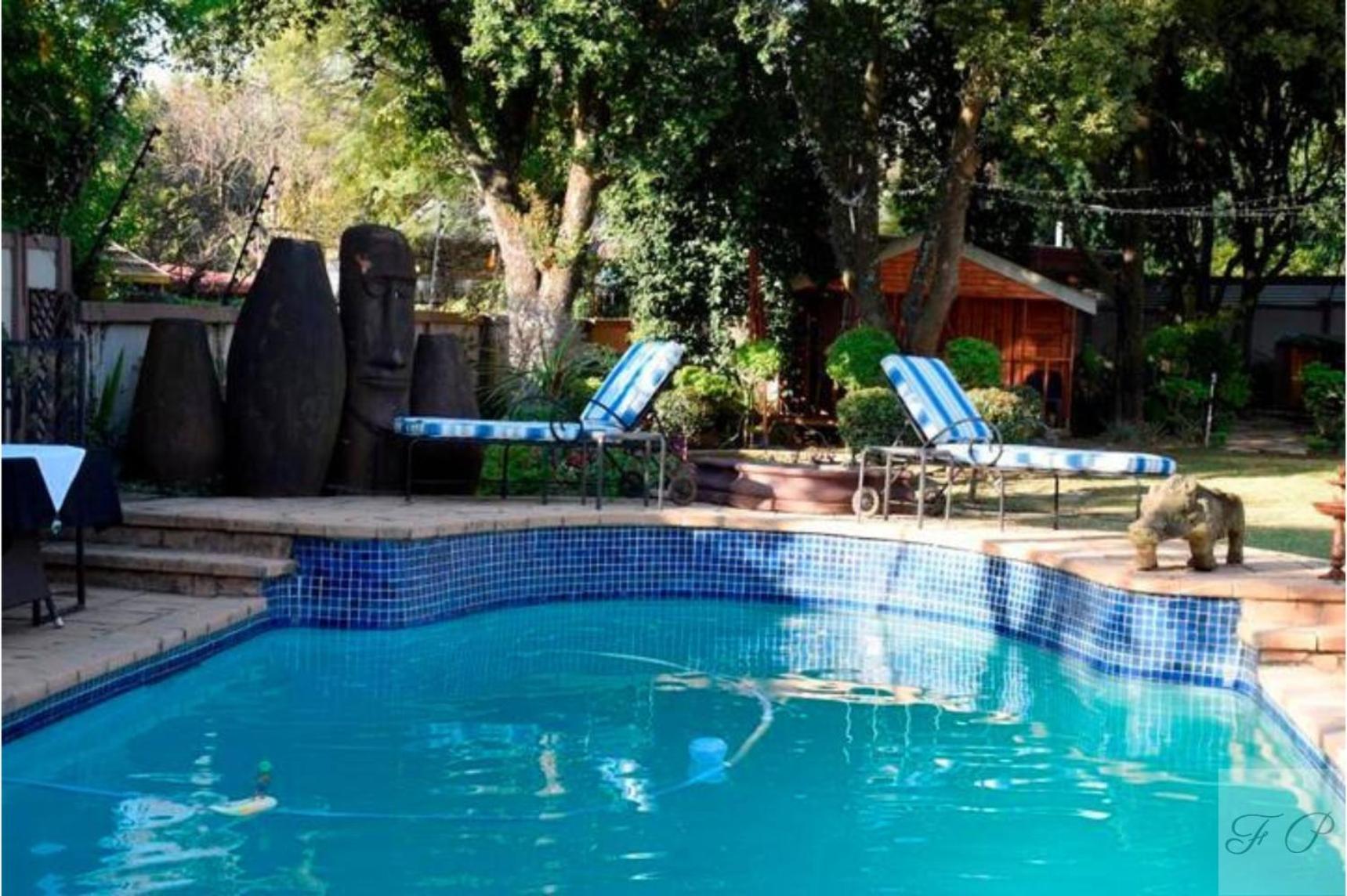 The Elephant Room At Frederick'S Place Pretoria Exterior photo
